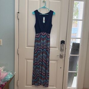 Gilli Navy V-Neck Maxi Dress with Multicolor Chevron Skirt